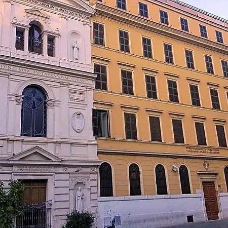 Casa Santa Sofia ローマ