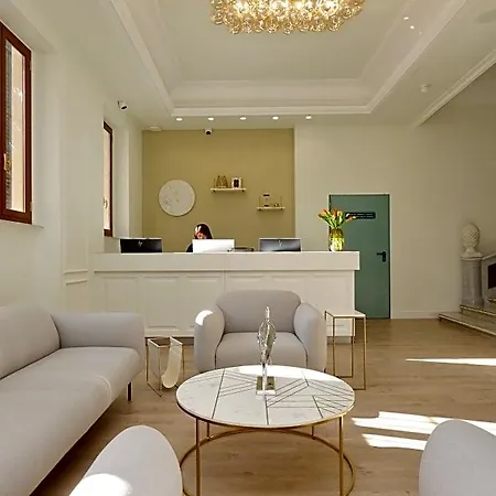Casa Santa Sofia 3* ローマ